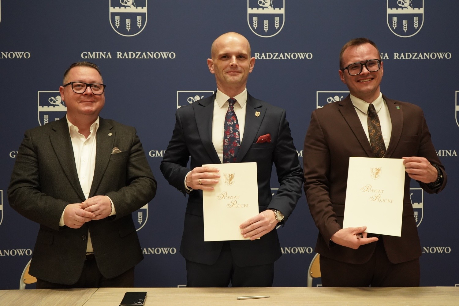 648433450 1516564623803206 710580452288877127 n